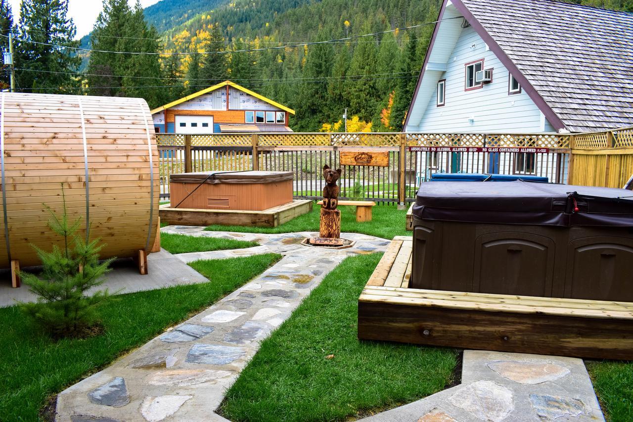 Peaks Lodge Revelstoke Eksteriør bilde